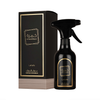 Professionaalne tootefoto Lattafa Khamrah 450ml toaspreipudel, mis on eksponeeritud elegantse pakendi kõrval, rõhutades selle luksusliku kodulõhna esmaklassilist ja rafineeritud esteetikat.