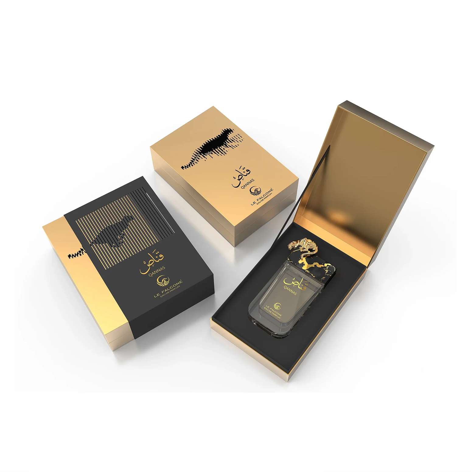 Le Falconé Qannas Eau de Parfumi esmaklassiline esitlus, kus 90ml pudel on eksponeeritud koos elegantsete mustade ja kuldsete kinkekarpidega, mis rõhutavad luksuslikku disaini ja kuldset pantri embleemi.